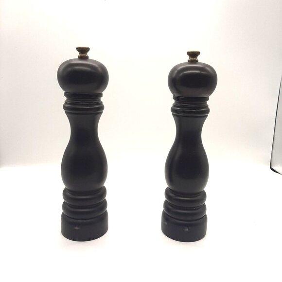 Peugeot Classic Salt and Pepper Mill Set 9" u'Select Chocolate Dark Brown Wood - Picture 2 of 5